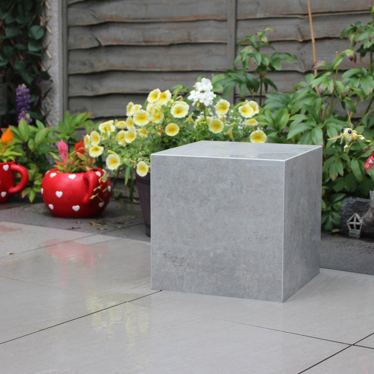Outdoor Cube Accent Table